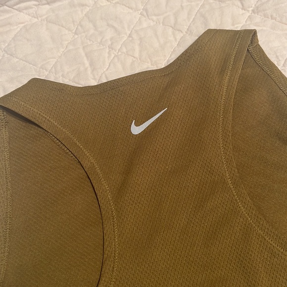 Nike Dri-Fit Tank - Picture 4 of 7